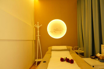 兰州日式指压的寂静美学：在按压中听见雪落的声音